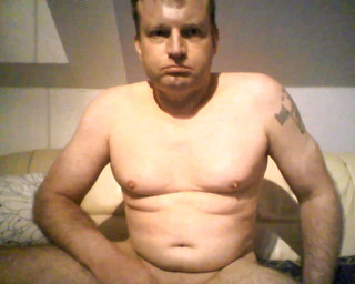 Strangulate the testicles with the rubber and play around with the tail.