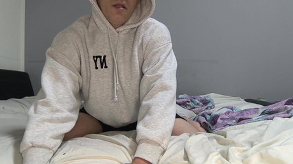 Please Cum in Me -femboy Fucked From Behind She Got Cum Inside