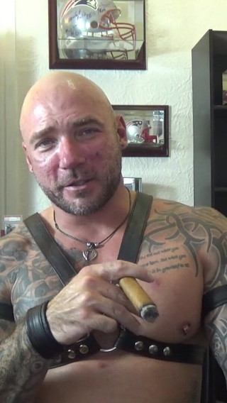 Domination/leather/smoking/master/slave!