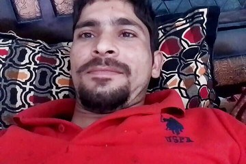 Young German Friend Piss Tribute