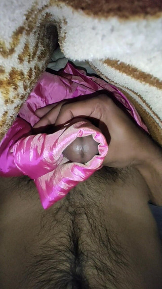 Satin Silk Handjob Porn - Handjob with Pink Shaded Satin Silky Suit of Neighbour Bhabhi (41)