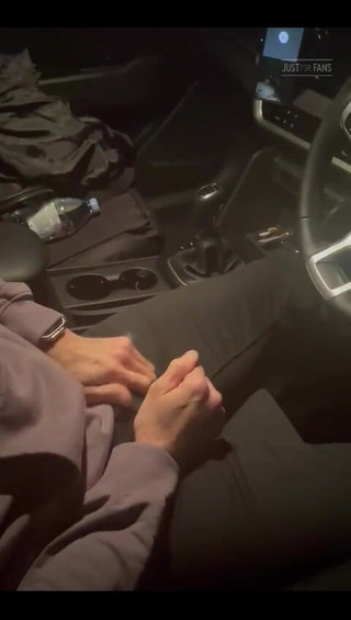 Driving Home From the Gym I Had to Pull Over and Whack My Cock Out!