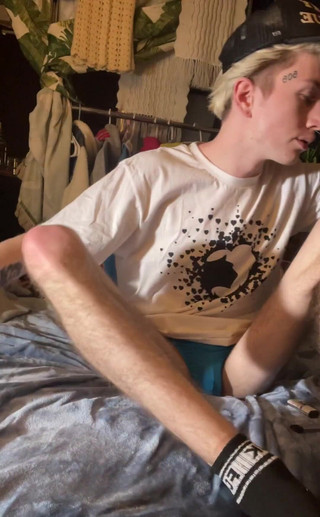 Hey Kings! I Hope Ur All Having an Okay Day Im Feeling Pretty Decent Myself but This Week Has Definitely Been an Exhausting One