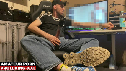 147 - Pump to the Limit 2 - Stinky Soxx