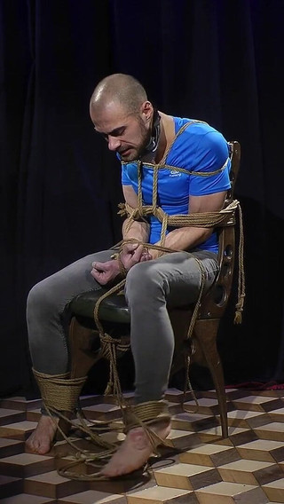 Zeus Hardcore Bondage Challenge