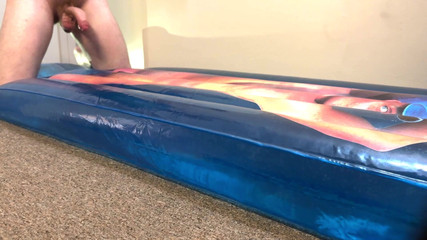 Fucking Water-filled Beach Bum Barry Inflatable Mattress