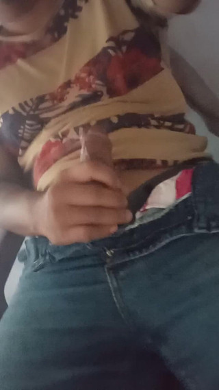 Jerking Off At My Stepaunty's House Where I Eat My StepCousin