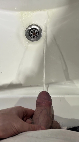 First Gay Pissing Vlog in History (and It’s Hot)