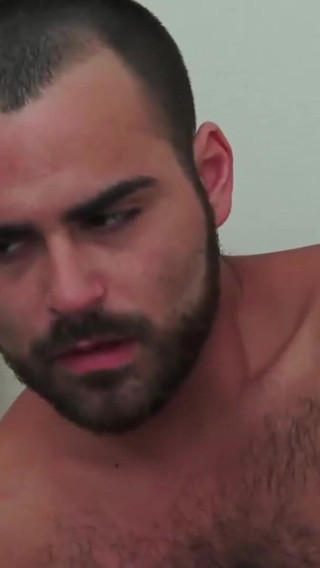 BREEDMERAW - Raw sex with bears Bishop Angus and Atlas Grant