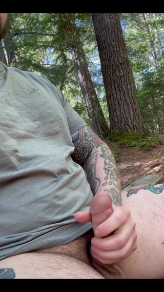 Got Horny at Camp and Had to Jerk Before I Hit the Trail.