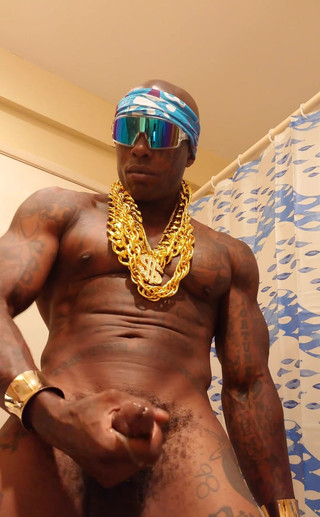 BBC Worship Hallelujah Johnson ( Wardell Fouse Busting on Puff ) Tall Dark Chocolate Muscles Tattoos Hairy BBC Hallelujah Johnso