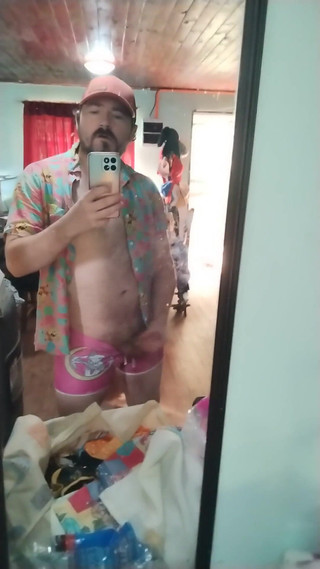 Jerking off Chileno