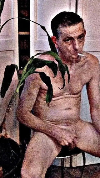 Chrisstrongcock Lotionedd up and Ready to Fuck.