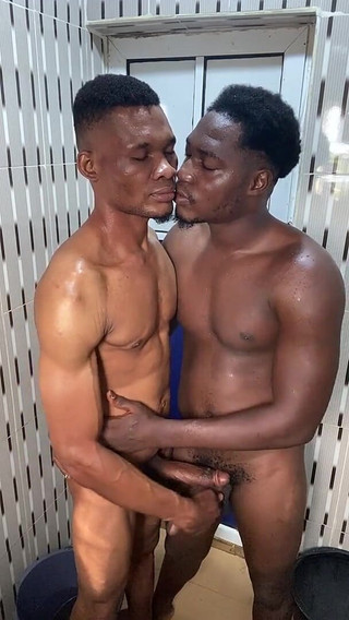 Gicing My Homies a Drip