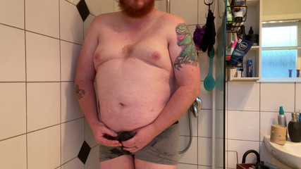 Ginger Stepdaddy pees underwear