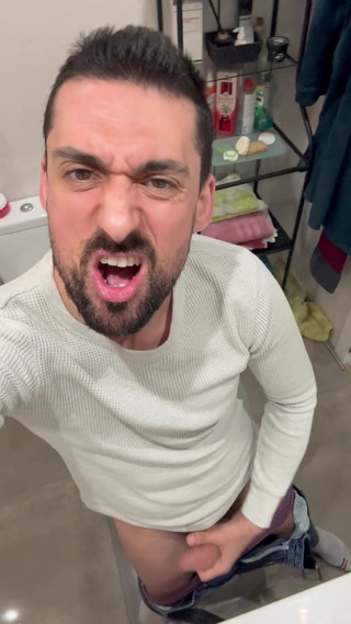 Stepdaddy Jerking off