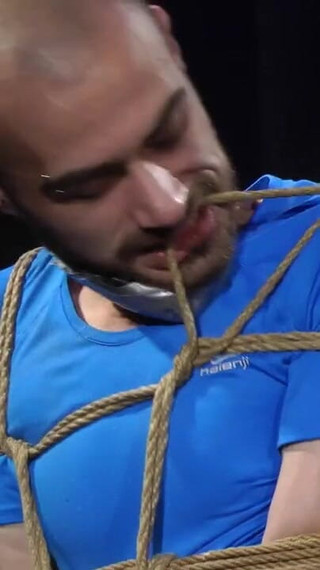 Zeus Hardcore Bondage Challenge2