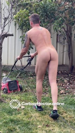 Naked Lawn Boy - Hector Mows the Grass Showing off His Juicy Bubble Butt in the Sun