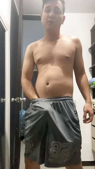 I Rub My Pants Under My Shorts