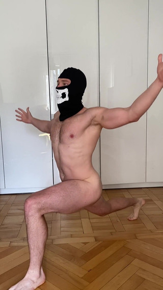 Morning Workout Without Clothes for Energy and a Little Attention