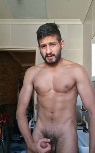 Happy slomo hump day!