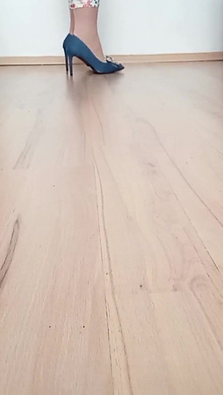 Crossdresser Walks in Sexy Blue Jeans Pointed Toe High Heels Pumps with Buckle