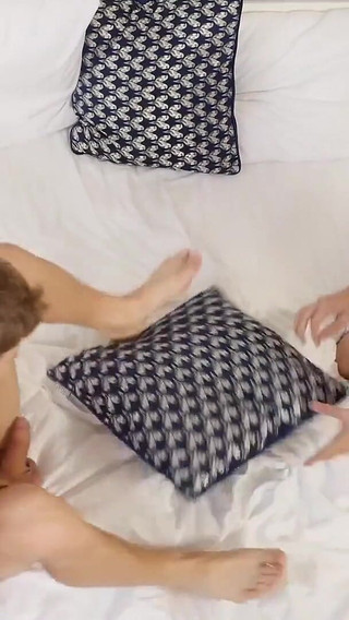 Daddyontwink Handsome Twink Ollie Barn Gives Head to Bert Kuna Before Riding