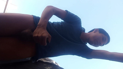 A Sock Massage to Feel the Friction of the Fabric