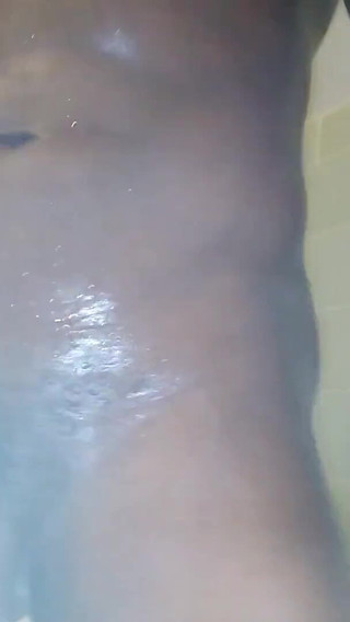 Nata4sex solo play in steaming hot bath