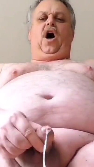 Biwixxxer Super Cumshooter