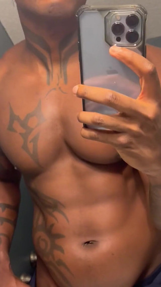 Your forehead, my abs?