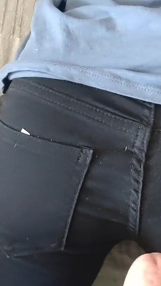 Dry Humping Tight Little Bubble Butt