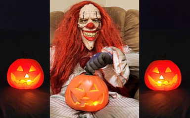 Insane Clown with a Big Cock Has Big Cumshots in His Trick or Treat Basket Cosplay