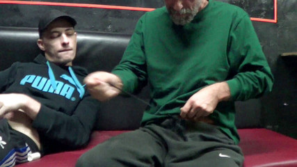 Fabien fucked bareback by Stepdaddy dominant with XXL cock