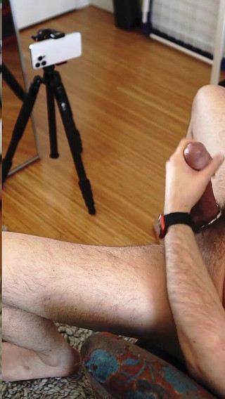 Daddybear Watching Himself Jerking Exposing Ass and Feet