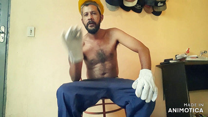 Worker smoking, sagging, gloves