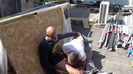 Young gay accept to be creampied by Stepdaddy