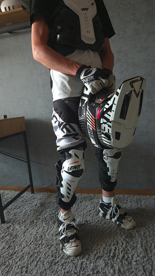 Cream Pie on My Mxhelmet