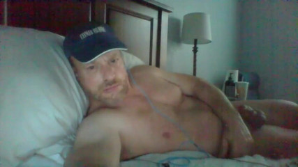 Jerking with Hot Muscle Stepdaddy