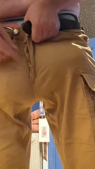 Amazing Bulge in Kaki Shorts