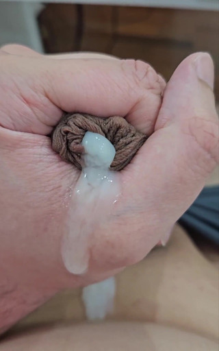 Young Man Wanking and Cumming