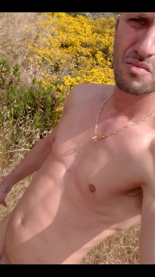 I Walk on the Beach