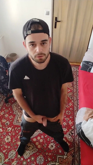 My Big Orgasm in T-shirt at Home